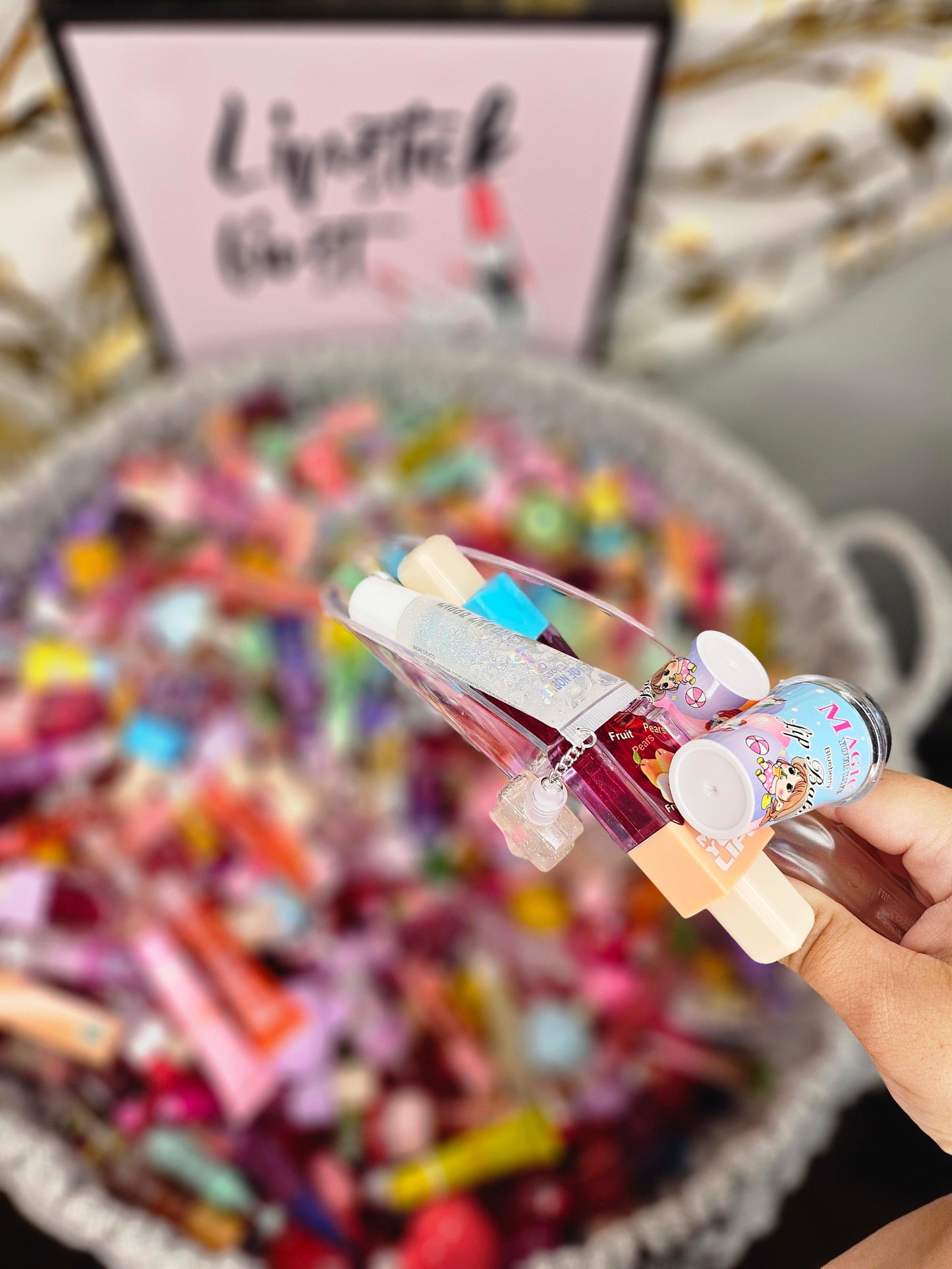 LET ME TRY IT-SCOOP