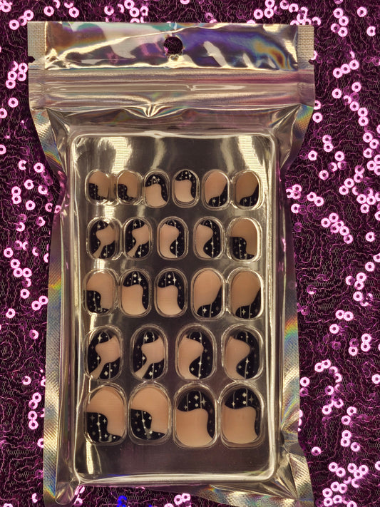 Girl's Press On Nails-Black with stars and pink
