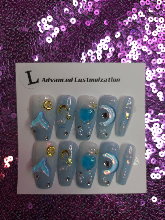 Blue Moon reusable press on nails